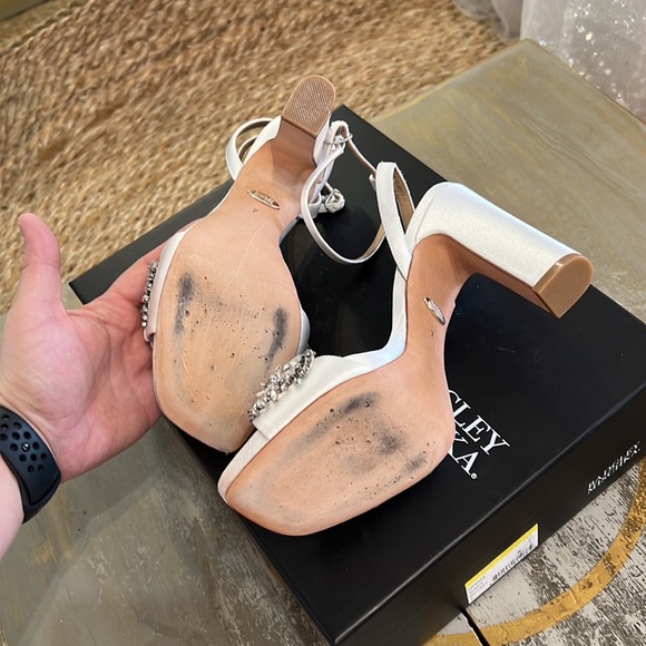 Alexa by Badgley Mischka - Picture 4 of 5